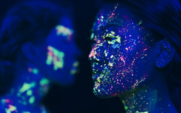 close-up-view-woman-with-fluorescent-make-up